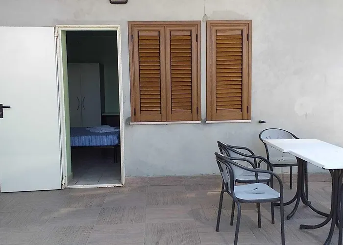 Bed & Breakfast Spacious Double A Stone Throw From The Sea Pineto