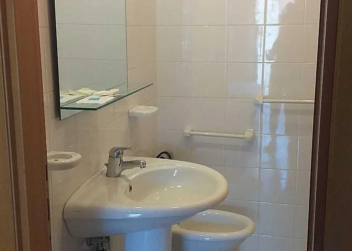 Spacious Double A Stone Throw From The Sea 3*