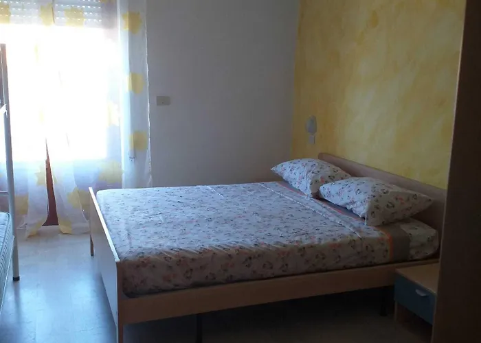 Spacious Double A Stone Throw From The Sea